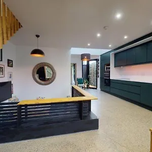 Cozy In Stoneybatter, Homestay Dublin